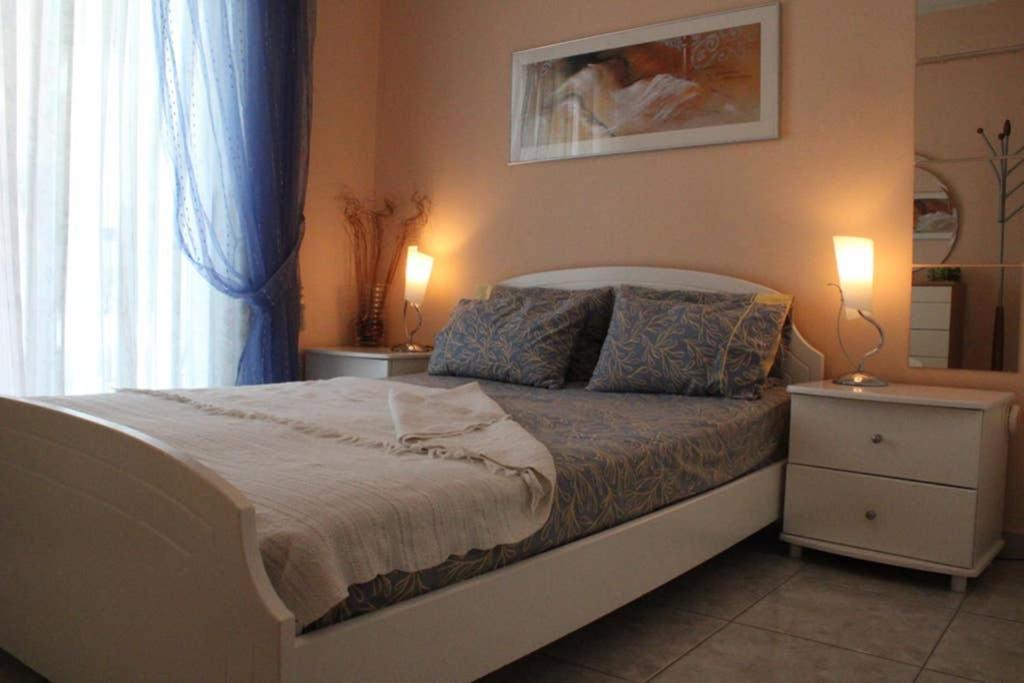 Holiday Apartment Flogita Exterior photo